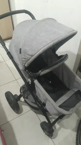 Carrinho de bebê excelente marca carrinho dos melhora que tem