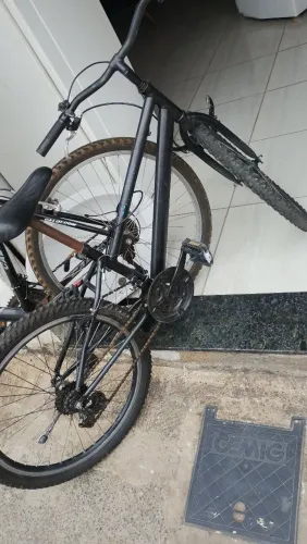 Bicicleta aro 24 otimo estado 
