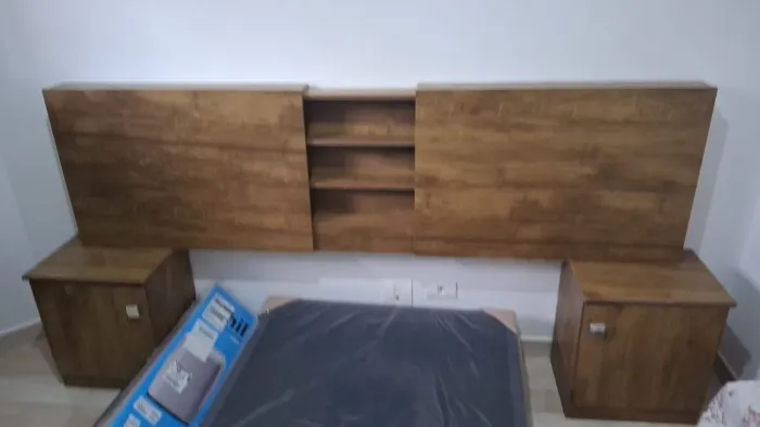 Cabeceira de cama de casal