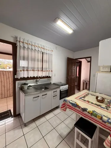 Alugo apartamento santinho