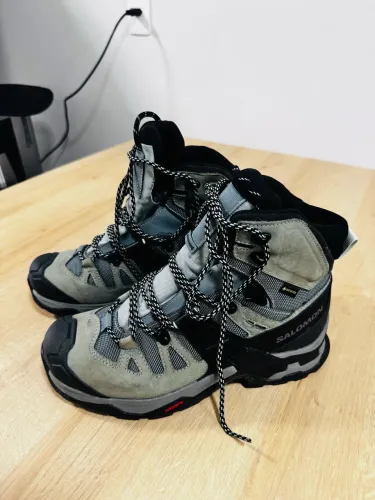 Bota Salomon Quest 4 GTX Feminina Gore-Tex - Usada apenas uma vez - EUR 40? (BR 38/39)