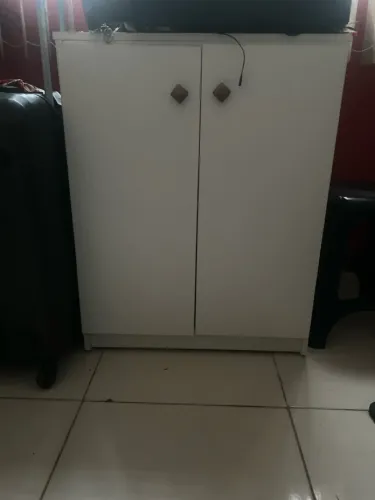 Vende-se armário 