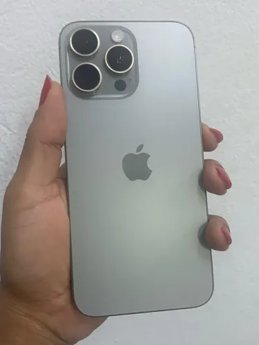 Vendo iPhone 15 Pro Max 256Gb