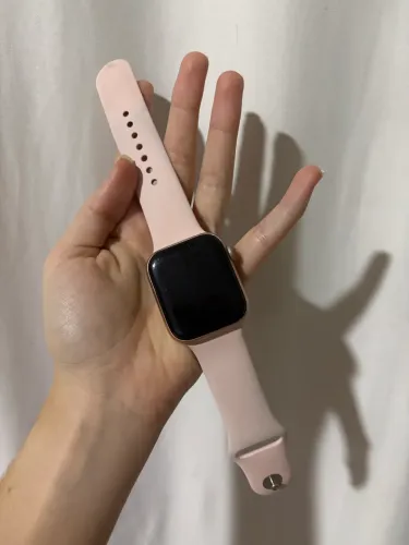 Apple Watch Series 5 - Rose (44mm) | usado em ótimo estado 