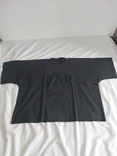 Camiseta Dove Yeezy Gap Balenciaga