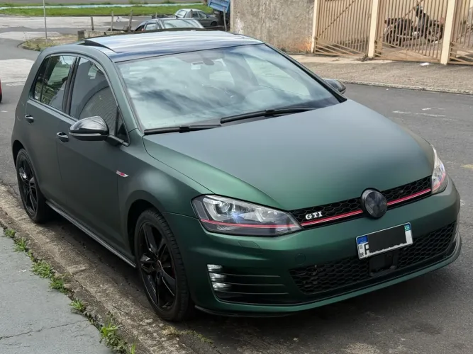 Volkswagen Golf GTI 2.0 TSI 220cv Aut. 2016