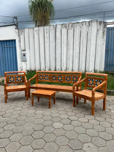 Conjunto de bancos peroba rosa