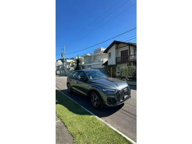 Audi Q5 SB P Black. 2.0 TFSIe S.tr. QT (hib.) 2024