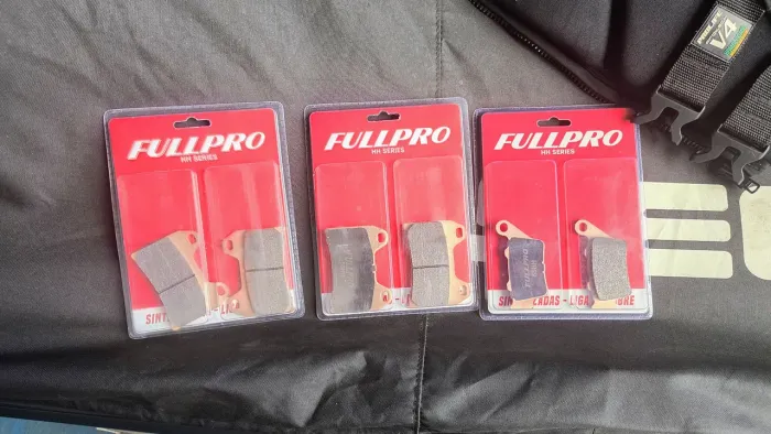 Vendo Pastilhas de freio FULLPRO HH SERIES