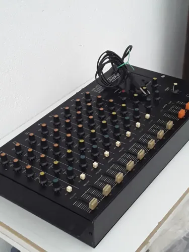 Mixer De Áudio 8 Canais Chorus MX-800 Mesa De Som Analógica
