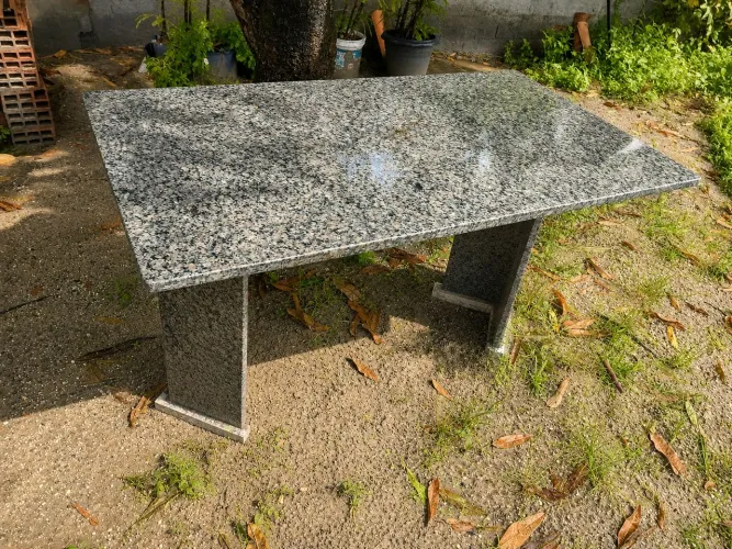 Mesa De Granito 6 lugares 