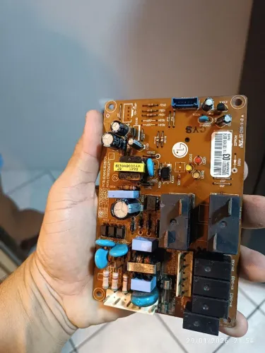 Placa da condensadora LG