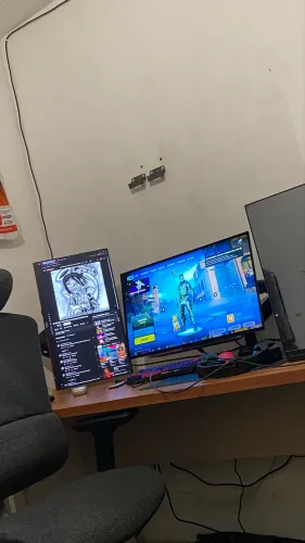 MONITOR OLED ULTRAGEAR GX7 240HZ