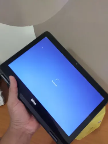 Notebook 2 em 1 vira Tablet