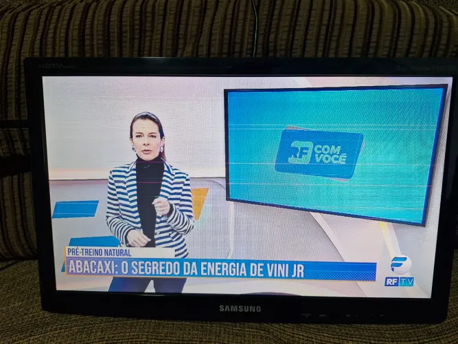 TV Monitor Samsung 19 polegadas - leia o anúncio