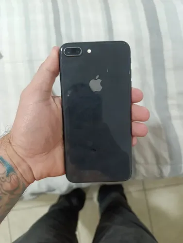 iPhone 8 plus 128gb