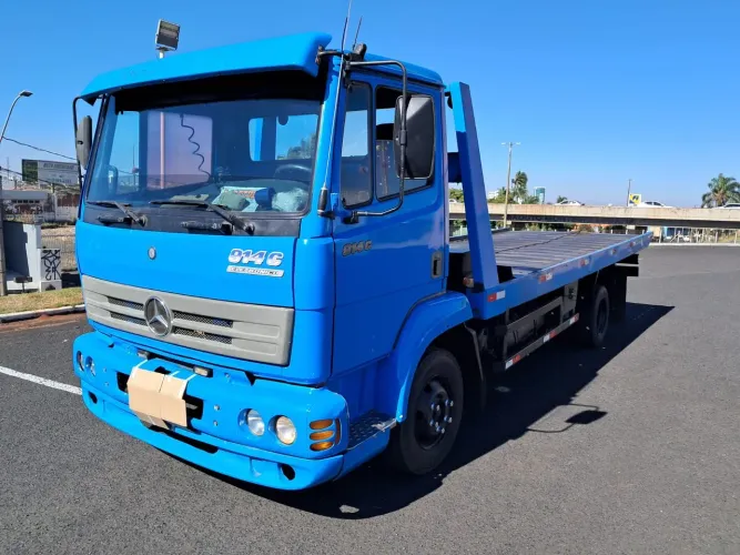 Guincho Plataforma MB 914C pronto para trabalhar