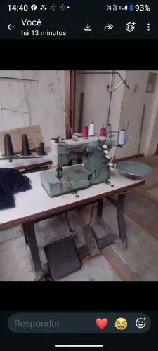 Máquina de costura Galoneira