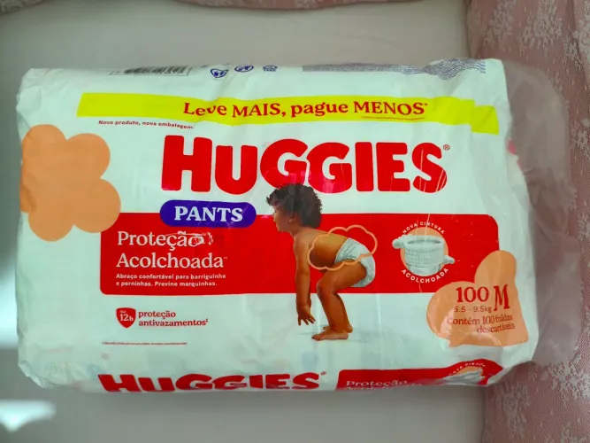 Fralda Huggies shortinho 100 fraldas
