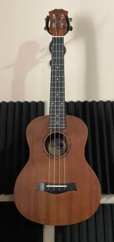 Ukulele Seizi Bali TENOR