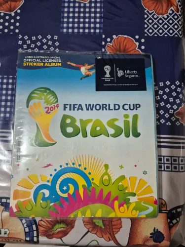 ÁLBUNS OFICIAIS DA COPA DO MUNDO FIFA - COMPLETOS