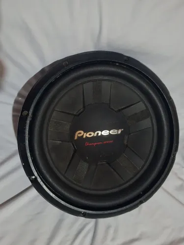 Alto falante Subwoofer Pioneer 311 Cara Preta 12 Polegadas 400W RMS