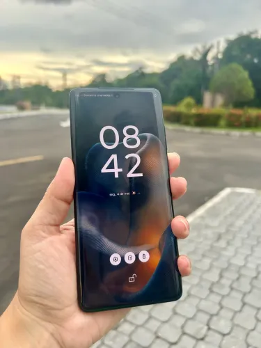 Motorola edge 60 512 