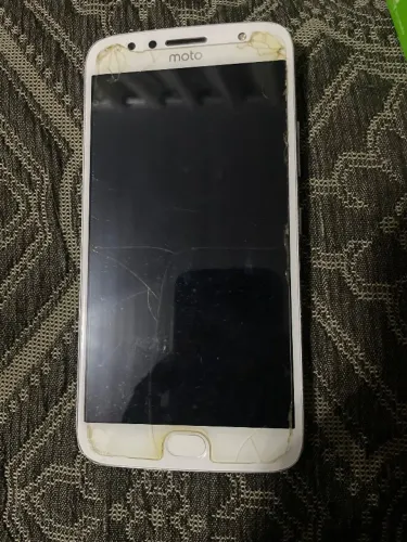 ? Moto G5S à venda ? R$ 200 Motorola Moto G5S - 32GB