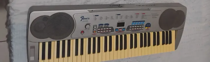 Teclado - troco por violão de nylon