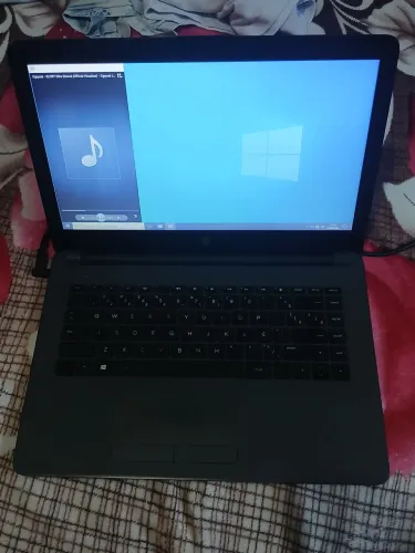 Notebook i5 de 7 geração,  ssd de 256 gb e 8 gb de memória ram