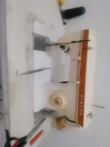 Vendo máquina Singer 247 dormetica 