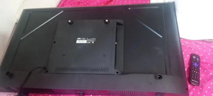 Vendo ou troco tv AOC 43 com defeito