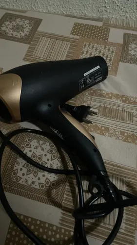 Secador de cabelo