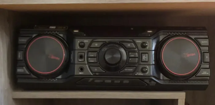 Som LG xboom 1800w