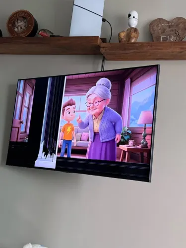 Tv Samsung 50 polegadas com a tela quebrada
