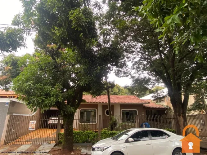 Casa para Locação em Campo Mourão, Jardim São Pedro, 3 dormitórios, 1 suíte, 2 banheiros,