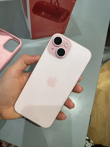 Iphone 15 novinho!