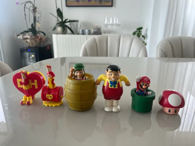 LOTE - Bonecos McDonalds - Chapolin, Chaves e Mário -