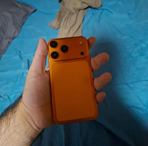 IPhone xr com a carcaça 17 
