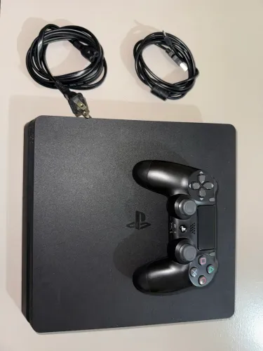 PS4 Slim 1TB