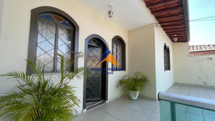 Casa à venda no Bairro Salgado Filho em BH