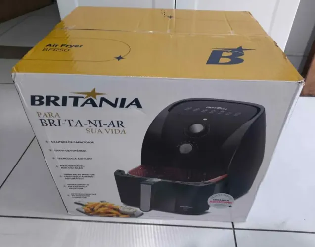 Fritadeira Air Fryer Britânia 5,5L 1500W 127V | BFR50, Redstone