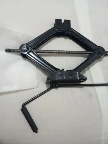 Macaco automotivo sanfona 