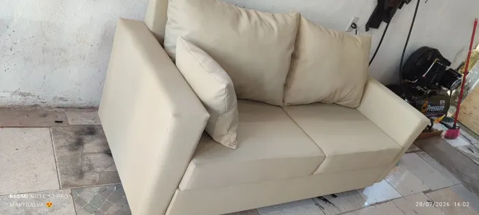 Sofá de courinho