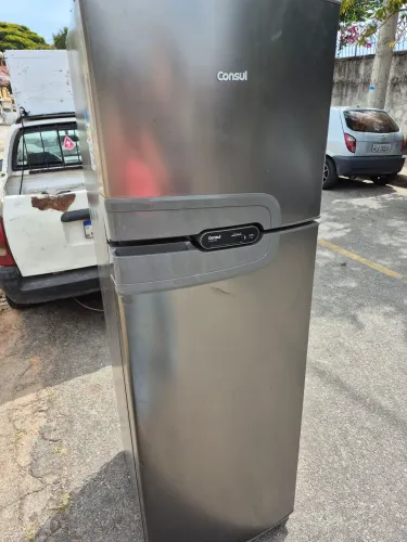 Vendo novissima geladeira duplex inox consul!!