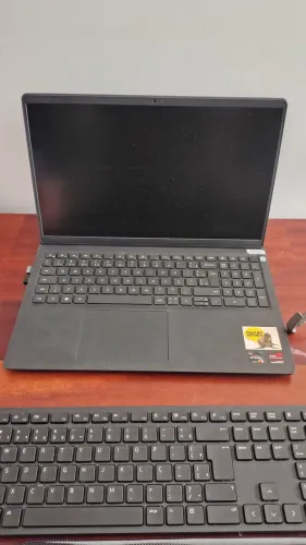 Notebook DELL + acessórios