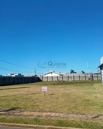 Vende-se terreno no condomínio Beira Rio Grepom | Vila Maria - Foz do Iguaçu