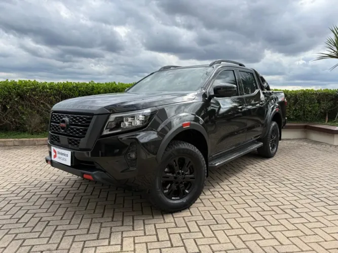 Nissan Frontier Pro4x CD 4X4 2.3 Bi-TB Die. AUT 2023
