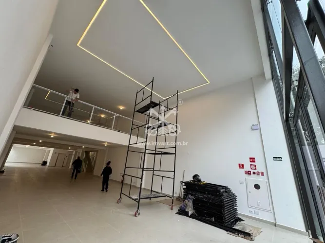 Prédio comercial para locação - Moema