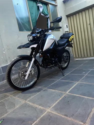 Vendo SHI 175 carburada